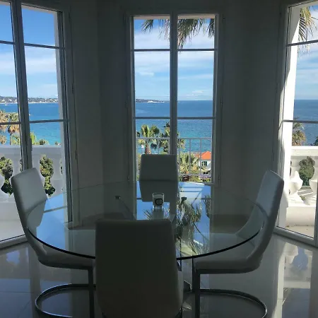 Magnifique Vue Apartamento Vallauris